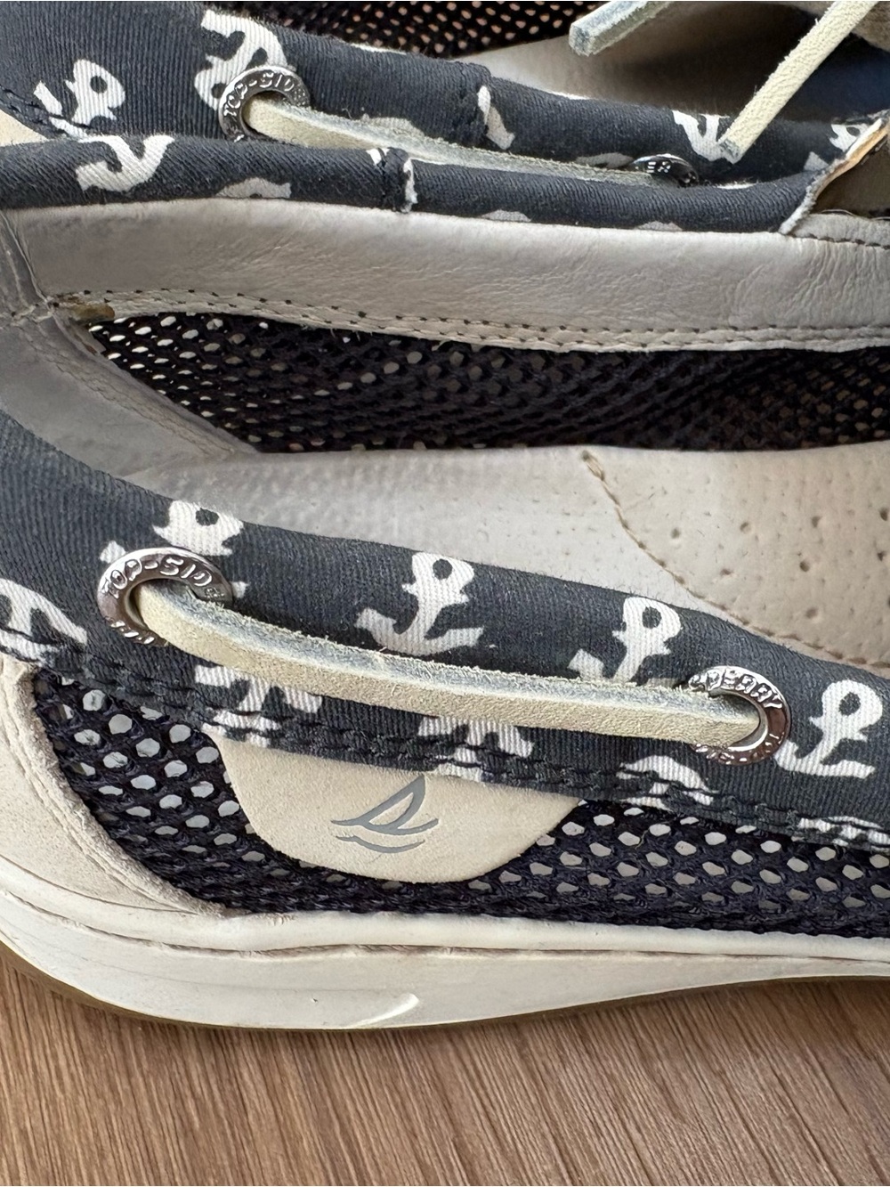 Sperry Navy and Cream Anchor-Print Boat Shoes women’s size 9 - Picture 6 of 11
